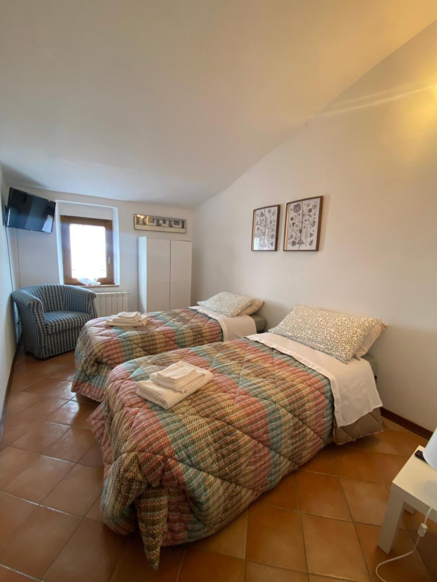 Villa Casa Nonna Rina à Chiusdino Extérieur photo