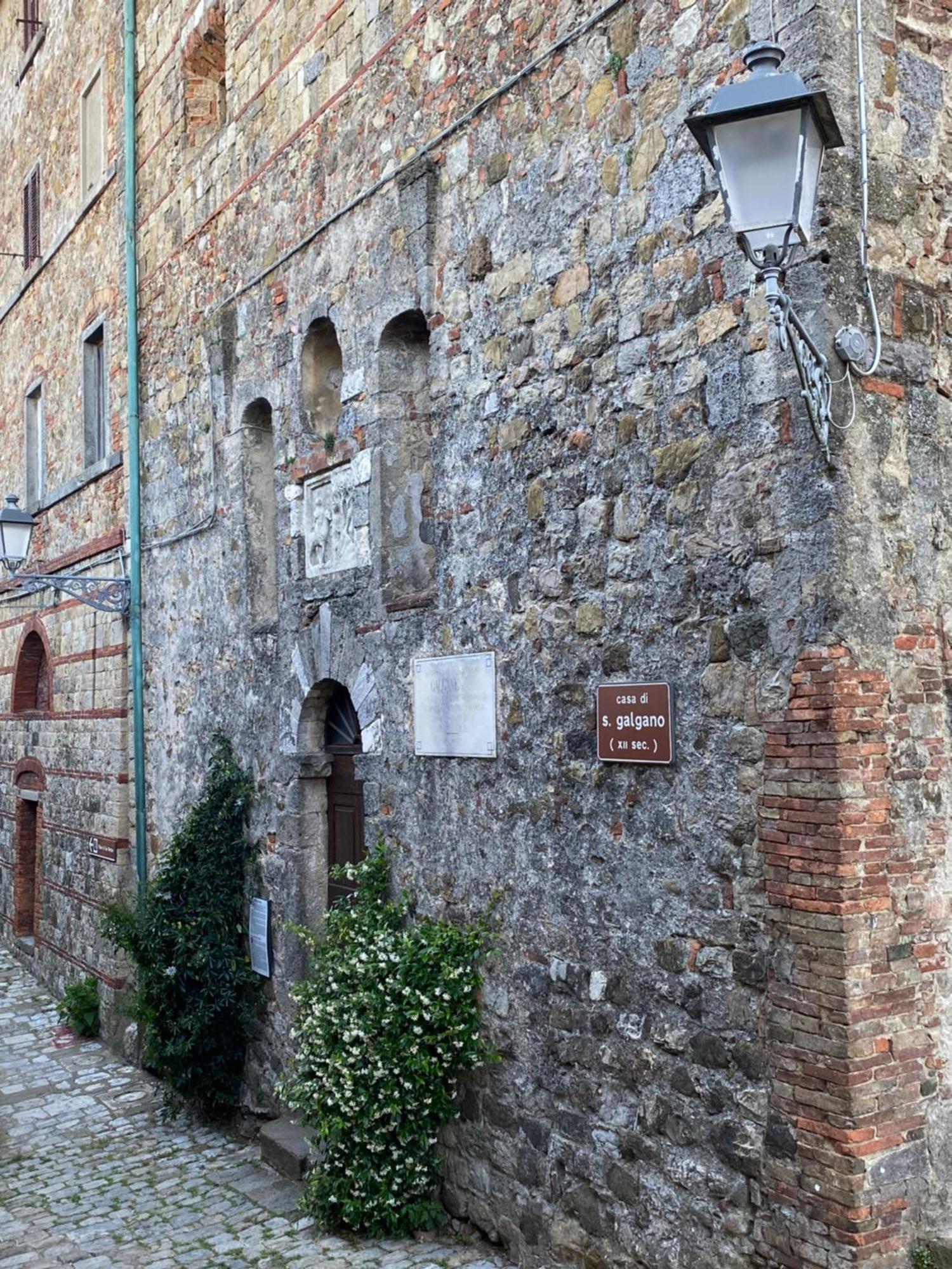 Villa Casa Nonna Rina à Chiusdino Extérieur photo